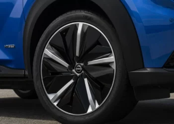 Nissan prevê perdas de até 4.260 milhões de euros no exercício 2024-2025