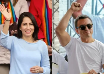 Equador inicia contagem de votos do segundo turno da eleição presidencial