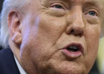 Tiroteio em universidade? “A arma não dispara, as pessoas é que disparam”