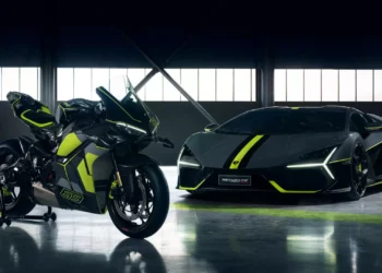 Lamborghini junta-se à Ducati e faz nascer esta exclusiva Panigale V4