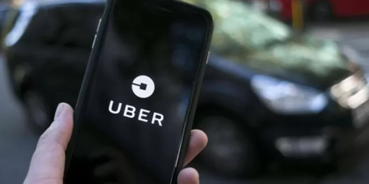 Cade cobra transparência da Uber e investiga alertas a motoristas banidos