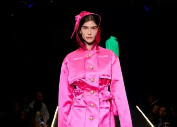 Liberdade e sensibilidade: o incrível exercício de criação de Alexandre Herchcovitch na passarela do SPFW