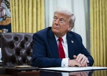 Governo brasileiro reage a tarifas adicionais no valor de 10% a exportações brasileiras