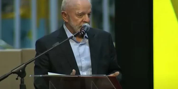 Lula diz que reservas em dólar dão ‘tranquilidade’ contra tarifas de Trump