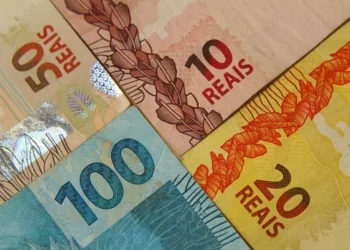 PLDO fixa meta fiscal de superávit 0,25% do PIB para 2026, com banda de 0,25 pp