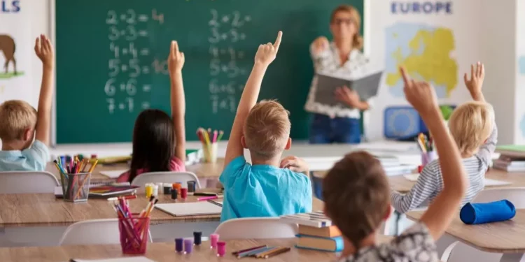 SP anuncia escolas que passarão a seguir modelo cívico-militar; veja lista