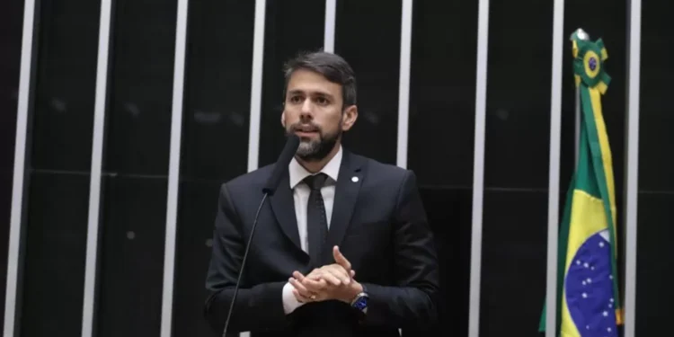 Após ser confirmado como novo ministro, Pedro Lucas coloca ‘sim’ ao governo em dúvida