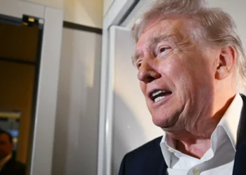 Líder chinês e vietnamita discutiram formas de “prejudicar” EUA