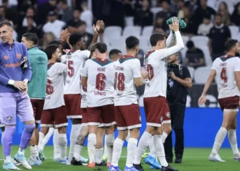 Fluminense derrota Corinthians por 2 a 0 e consolida boa fase no Brasileiro