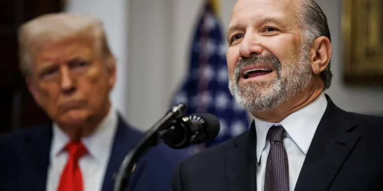 Trégua temporária? Secretário de Trump sugere que tarifas sobre eletrônicos podem voltar