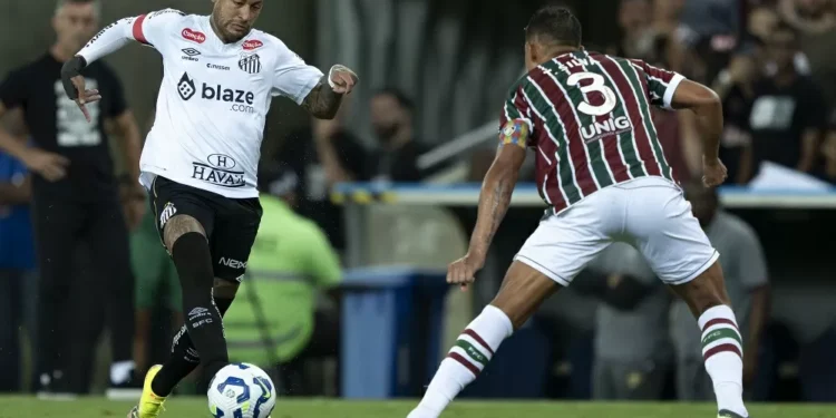 Neymar esbanja impaciência e Santos é derrotado pelo Fluminense no Maracanã