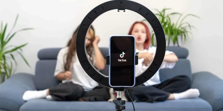 TikTok AI Alive: IA vai transformar suas fotos estáticas em vídeos