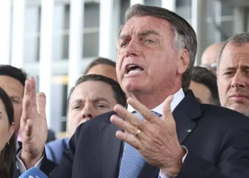Bolsonaro diz que condenação pelo STF seria um ‘game over’ para ele 