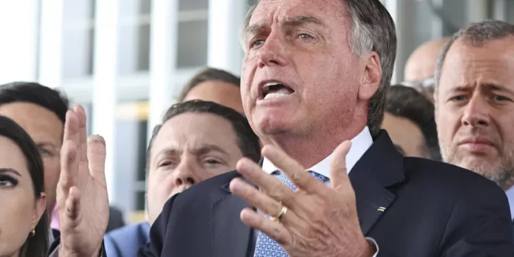 Bolsonaro diz que condenação pelo STF seria um ‘game over’ para ele 