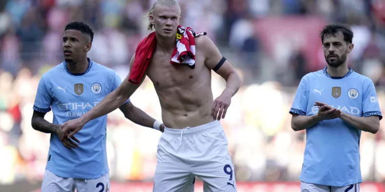 Custa 380 mil euros e é… amarelo. Eis a nova ‘bomba’ de Haaland