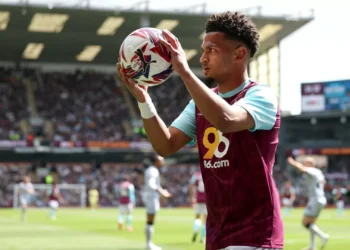 EM DIRETO: Siga os rumores e os negócios do mercado de transferências