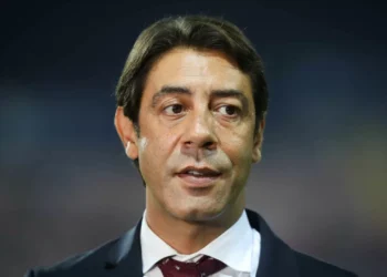 Rui Costa sem papas na língua após vitória sofrida: “Andamos cá todos…”