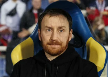 Lance polémico no Estoril-Benfica: “Ficou 1-2, mas fizemos dois golos”