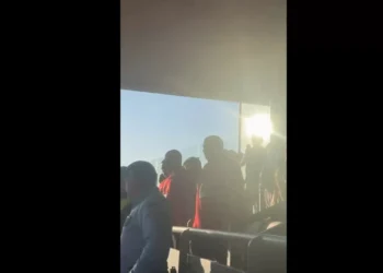 Renato Sanches atira garrafa de água contra adeptos do Sp. Braga