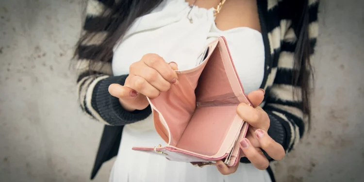 A turma do aqui e agora: por que a geração Z não quer saber de poupar dinheiro