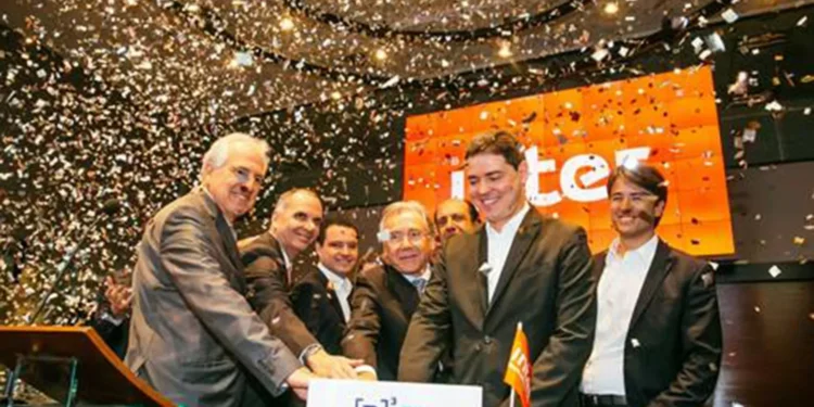 Estrangeiros miram no Brasil e entrada de capital leva bolsa a recorde