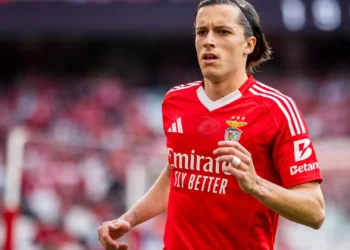 Benfica faz ultimato ao Real Madrid por Carreras: “Ou cláusula, ou nada”