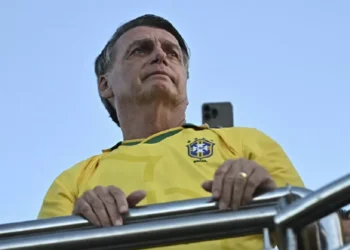 Defesa de Bolsonaro dispensa quatro testemunhas de processo de suposto golpe no STF