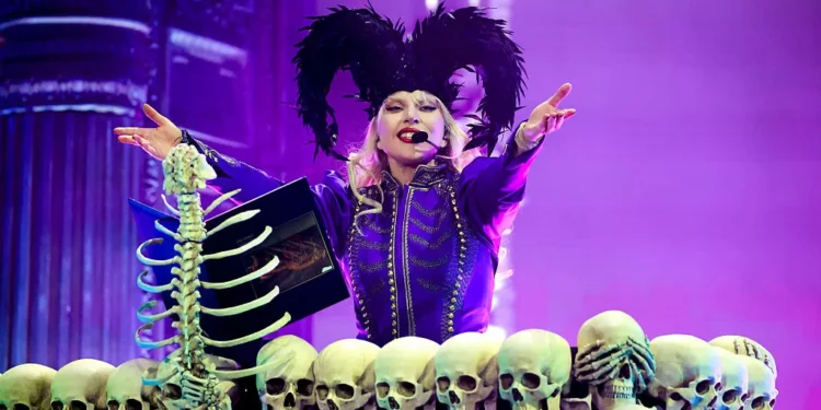 Conta não fecha: especialista contesta número de 1,6 milhão de pessoas para Madonna e Lady Gaga