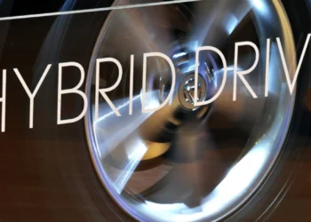 Híbridos e híbridos plug-in: Qual a diferença?