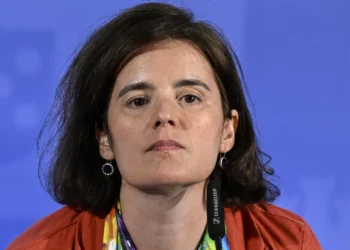 “É preciso ter consciência da derrota e da necessidade de refletir”