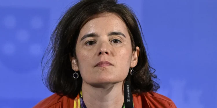 “É preciso ter consciência da derrota e da necessidade de refletir”