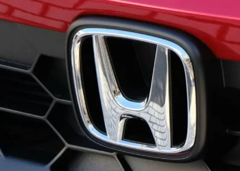 Honda revê em baixa meta de vendas de veículos elétricos devido à tarifas