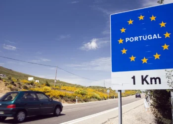 Nova Zelândia é o país mais fácil para percorrer de carro. E Portugal?