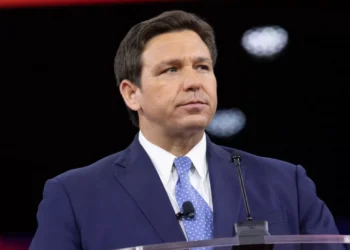 Imigração. Florida projeta centro de detenção após ‘Alcatraz dos Jacarés’