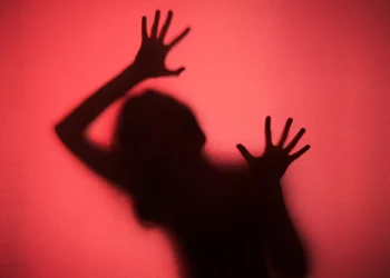 Governo reserva 8% das vagas públicas para mulheres vítimas de violência