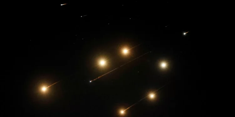 Pelo menos 14 feridos em Israel por mísseis iranianos