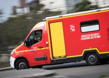 Menino de dois anos morre após cair de 18.º andar em Marselha