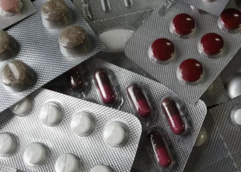 Sistema de avaliação melhorou acesso a medicamentos, decisões continuam lentas