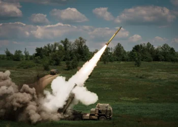 Como a decisão de gastar 5% do PIB em defesa pode alavancar economia europeia