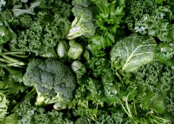 Uma porção a mais de folhas verdes pode proteger seu coração