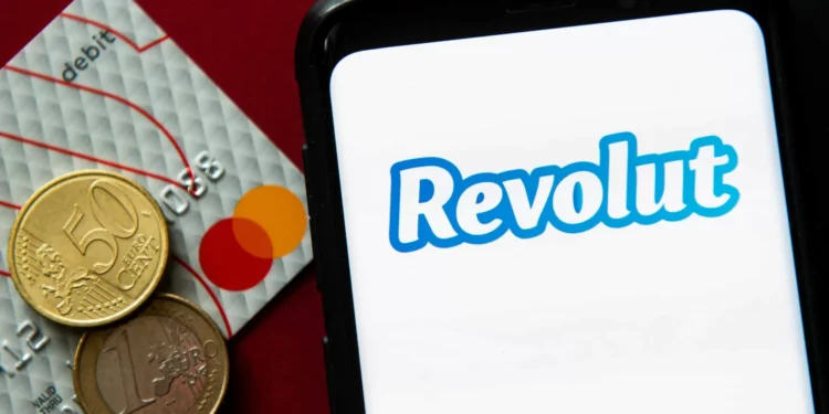 Banco Revolut lança sucursal em Portugal este verão