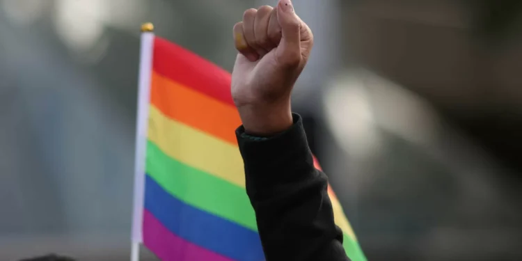 Mais de 50 detidos devido à Marcha do Orgulho LGBTQ+ proibida em Istambul