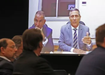 Braga Netto pede acareação com Cid na ação da suposta trama golpista e mais prazo para análise de provas