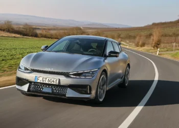 Kia abandona GTs a combustão: “É preciso atender aos regulamentos”