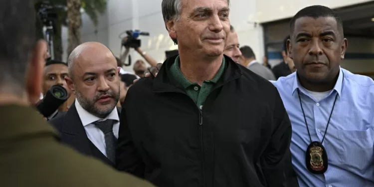 Bolsonaro diz que interrogatório no STF sobre suposto golpe é uma ‘excelente ideia’