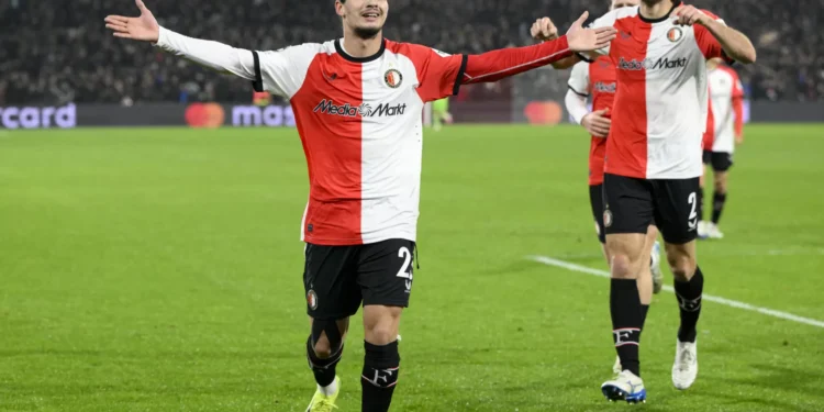 EM DIRETO: Siga os rumores e os negócios do mercado de transferências