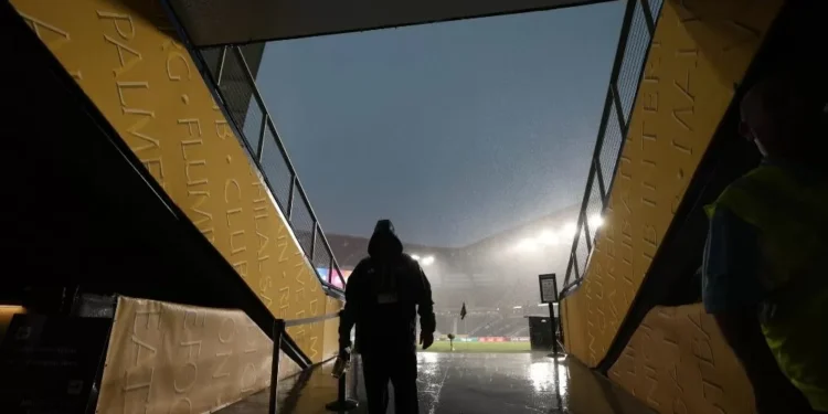 Salzburg vence o Pachuca em partida que durou quase quatro horas devido à tempestade