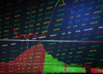 Bolsas europeias mistas à espera das negociações comerciais