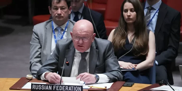 Rússia critica EUA por bombardeios no Irã e cobra resposta do Conselho de Segurança da ONU