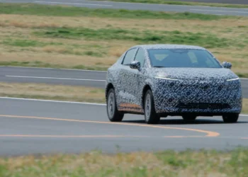 Nissan anunciou mais detalhes do novo Leaf. Conheça-os